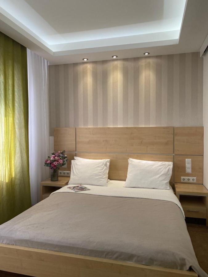 Laurus Motel Airport Tuzla Zivinice Ngoại thất bức ảnh