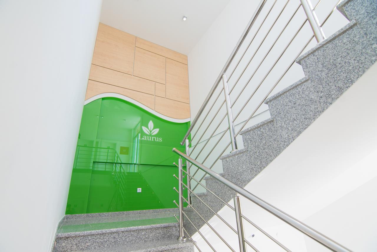 Laurus Motel Airport Tuzla Zivinice Ngoại thất bức ảnh